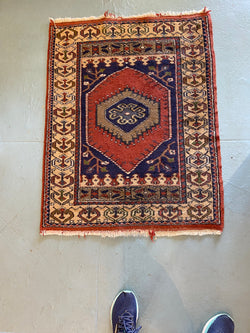 Small prayer rug