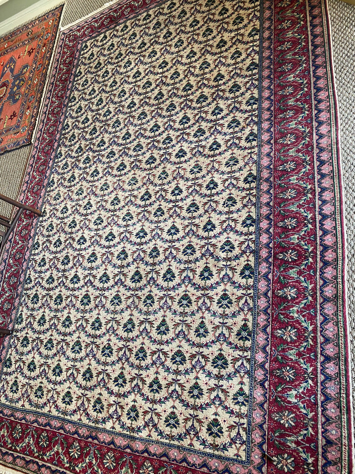 Natural dye wool pile hereke rug